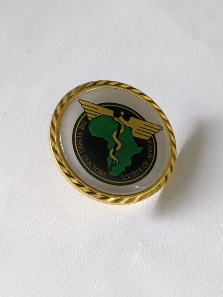 Custom laser-printed round lapel pin 2.26cm with twisted rope gold rim by Print365 Kenya